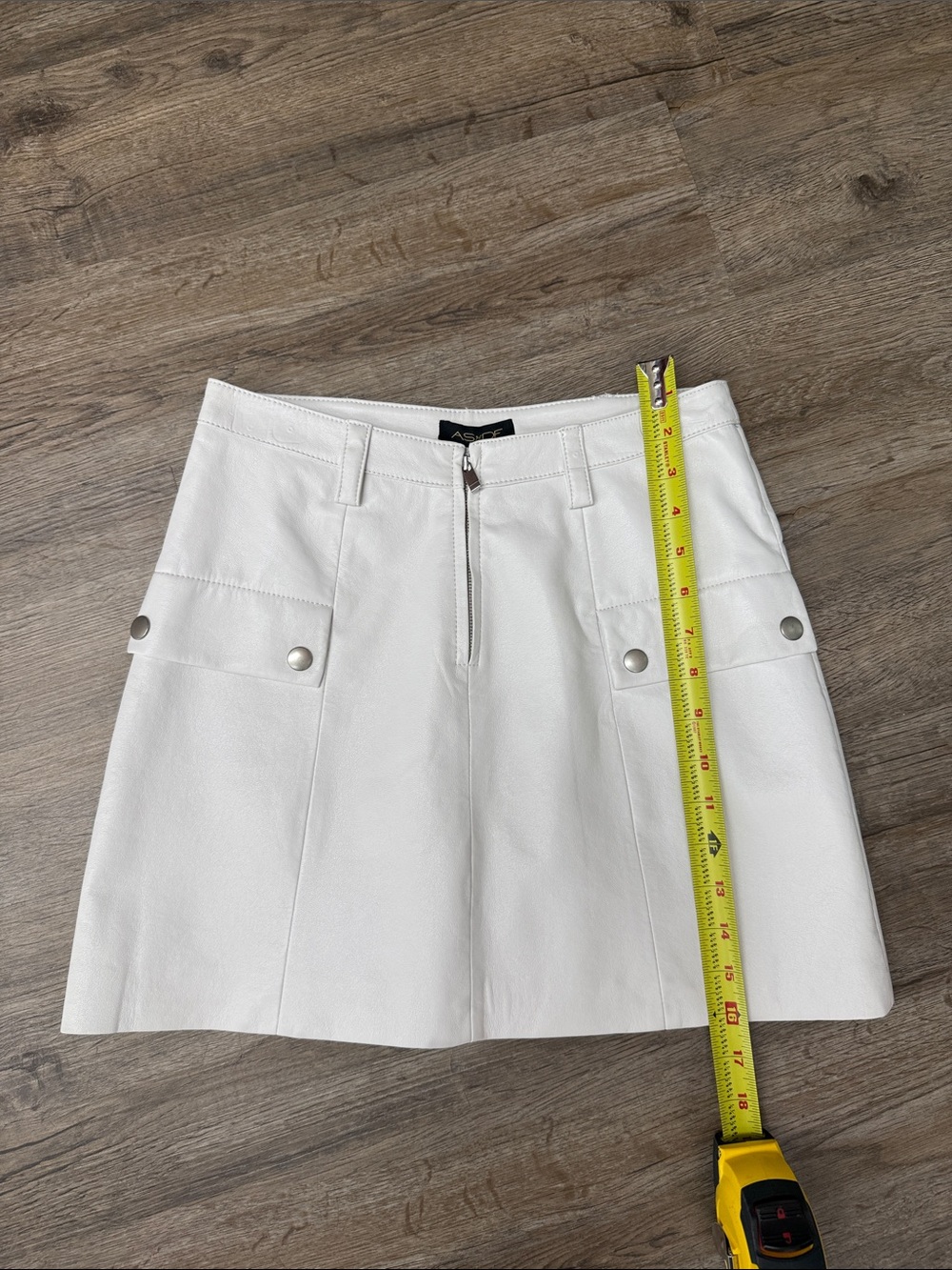 ASOS White Jameson Leather Mini Skirt with Front Zip and Snap Pockets NWT